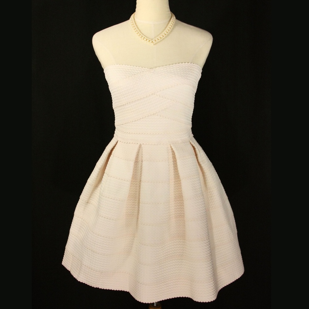 Jun & Ivy Strapless Fit and Flare Skater Dress Pink S